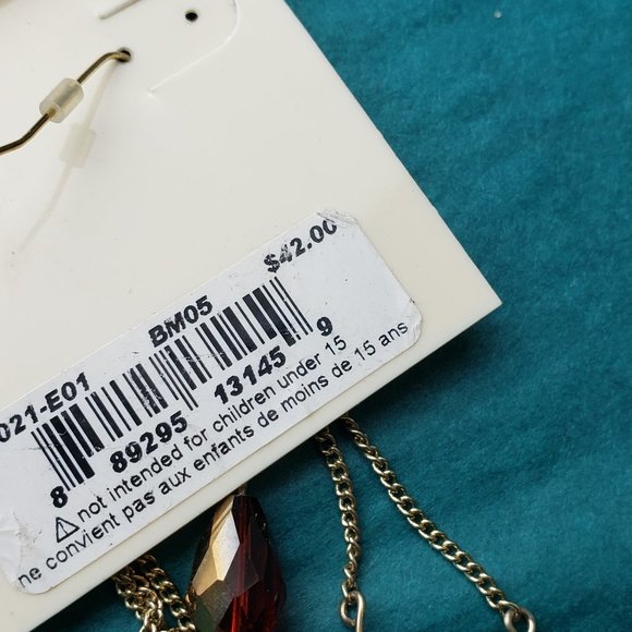 2/25$ Nwt kenneth Cole dangle teardrop earrings - Picture 5 of 5